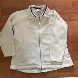 WHITE PATAGONIA ZIP UP